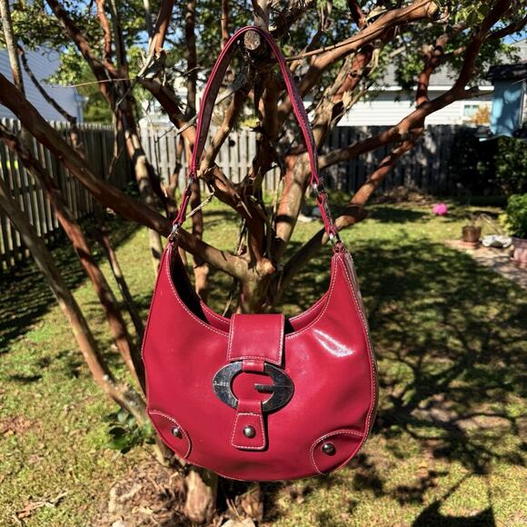 Vintage Red Guess Hobo Bag Chunky Hardware Patent Leather Rare Design - Picture 2 of 16